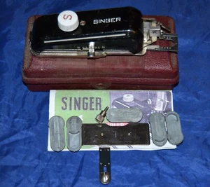OJALES INCLINADOS SINGER 301 CON PLANTILLAS COPIA DE PIEZA MANUAL ORIGINAL NO. 160743 - Imagen 1 de 5
