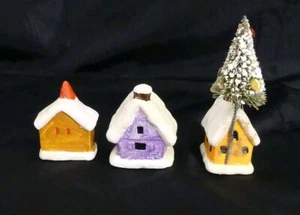 3 Mini adornos vintage de cerámica pintados a mano de pueblo de Navidad Enesco - Imagen 1 de 7