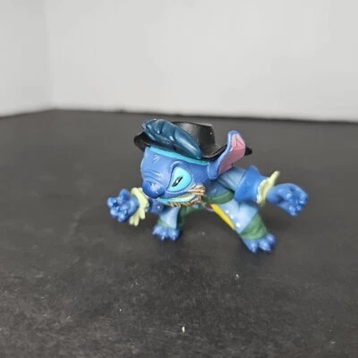Figura de acción pirata Lilo And Stitch Disney Store Stitch Experiment 626 rara Foto 1 de 4
