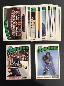1976-77 OPC O-Pee-Chee Vancouver Canucks Team Set 21 Cards NM/MT+ Sharp