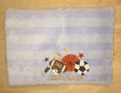 Circo Niños Equipo Jugador Bebé Azul Polar Manta Deportes Rayas Fútbol Baloncesto Foto 1 de 4