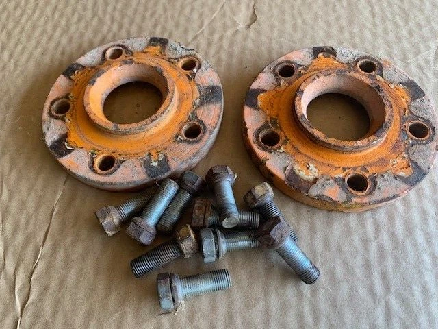 2 - CUB LO BOY 154 184 185 IH INTERNATIONAL WOODS 59L 5/8" SPACERS 5 ON 4 1/4" - Image 1 of 1