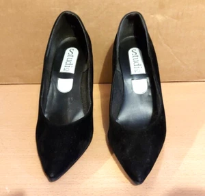 Ladies black suade stiletto heel shoes size 6. - Picture 1 of 7