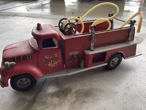 Tonka No 5 Fire Ladder Pumper Truck Pressed Steel 1957 - Picture 1 of 3