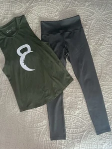 ZYIA Women’s XS Olive Green Kettle Moon Graphic Active Tank Top Size 2 Leggings - Picture 1 of 8