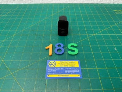 06-11 Mercedes-Benz ML350 W164 - DOOR WINDOW CONTROL SWITCH OEM - Image 1 of 4