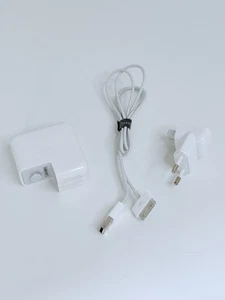 Rare & Great Condition Original Apple iPod Power Adapter A1102 + 30-pin Cable - Afbeelding 1 van 7