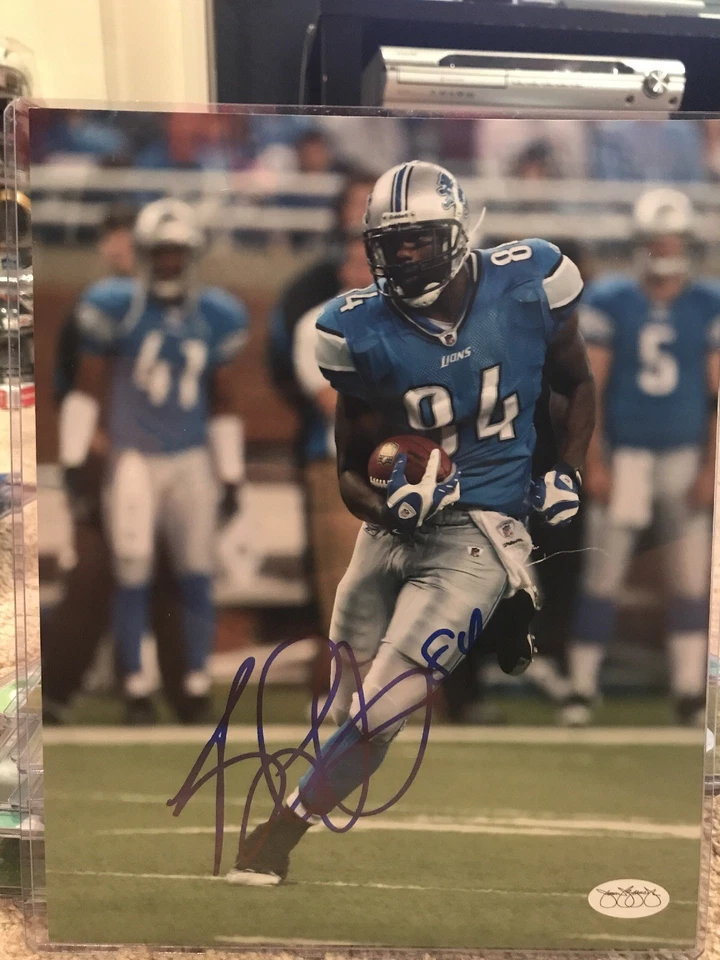 Brandon Pettigrew Signed Detroit Lions 8x10 Photo JSA - Image 1 of 4