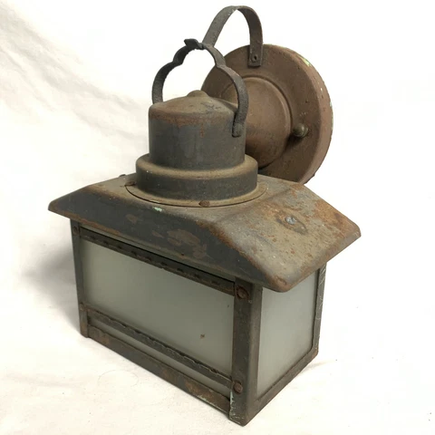VTG OUTSIDE EXTERIOR WALL SCONCE LIGHT LAMP FIXTURE ARTS & CRAFTS MISSION Cover