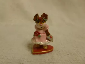 Wee Forest Folk Special Delivery Pink M-305 Mouse Figurine Heart Valentines - Picture 1 of 2