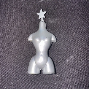 Bratz Boyz Boys Doll VHTF Formal Funk Fashion Pack Silver Mannequin Clothing - Picture 1 of 2