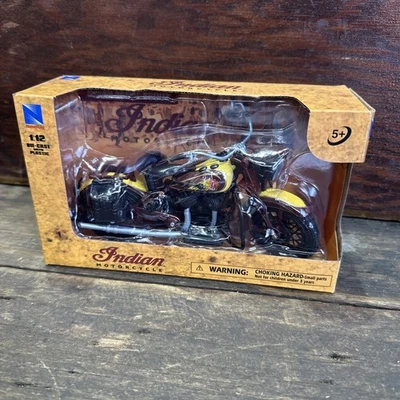 Indian Sport Scout 1934 Bike Plastic 1:12 NewRay AN42113 - Image 1 of 4