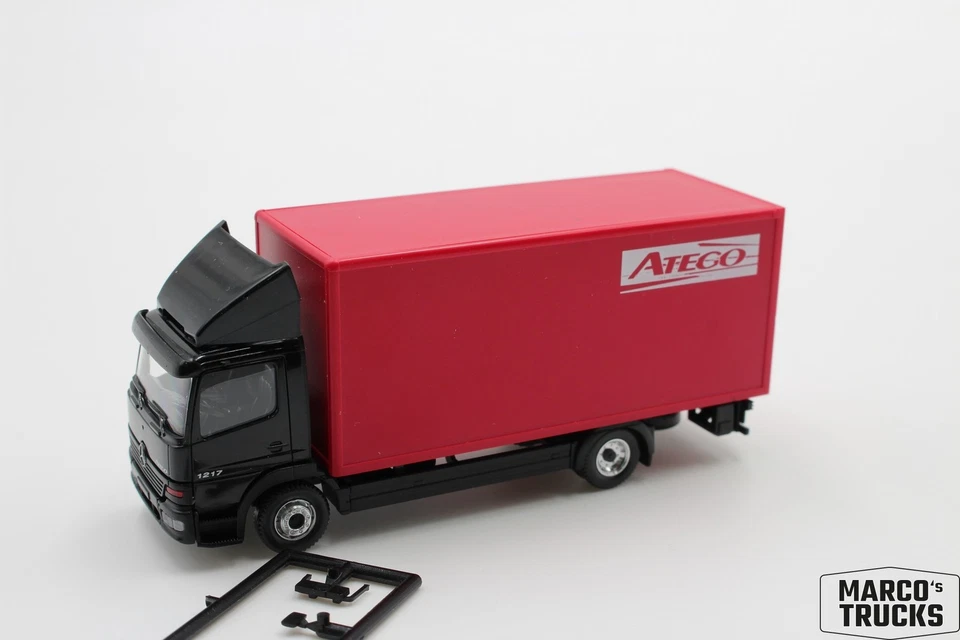 Wiking MB Mercedes Atego 1217 box black/red "Atego" 1:87 /WI1373 - Image 1 of 1