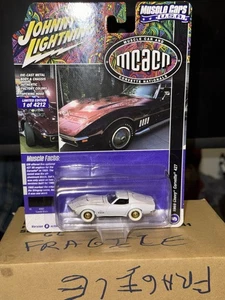 Johnny Lightning MCACN  MUSCLE CAR USA 1969 Corvette 427  WL Chase - Picture 1 of 7