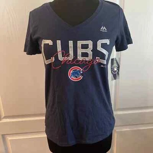 NWT Chicago Cubs Women's Majestic Short Sleeve V-Neck T Size M (CUBS in Glitter) - Picture 1 of 5