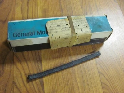 Sello de embalaje de cojinete de motor trasero Oldsmobile Olds 442 F85 NOS 61-75 9772831 67 69 Foto 1 de 3