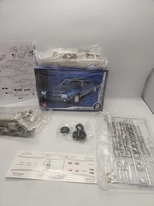 AMT / ERTL - 1972 Pontiac GTO Model Kit 1:25 (0721HO) 38162 - Picture 1 of 8