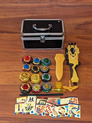 Lot Set of 12 Beyblade Burst Tops with 2 Launchers, Carrying Case, Graphics VGC! Cover