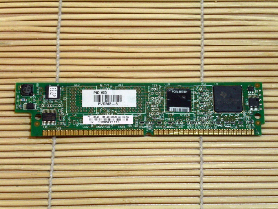 Cisco PVDM2-8 8-Channel Packet Fax/Voice DSP Module - Bild 1 von 1