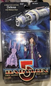 Babylon 5 Ambassador Delenn Figure Minbari Flyer Exclusive Toy 1997 Sealed - Picture 1 of 6