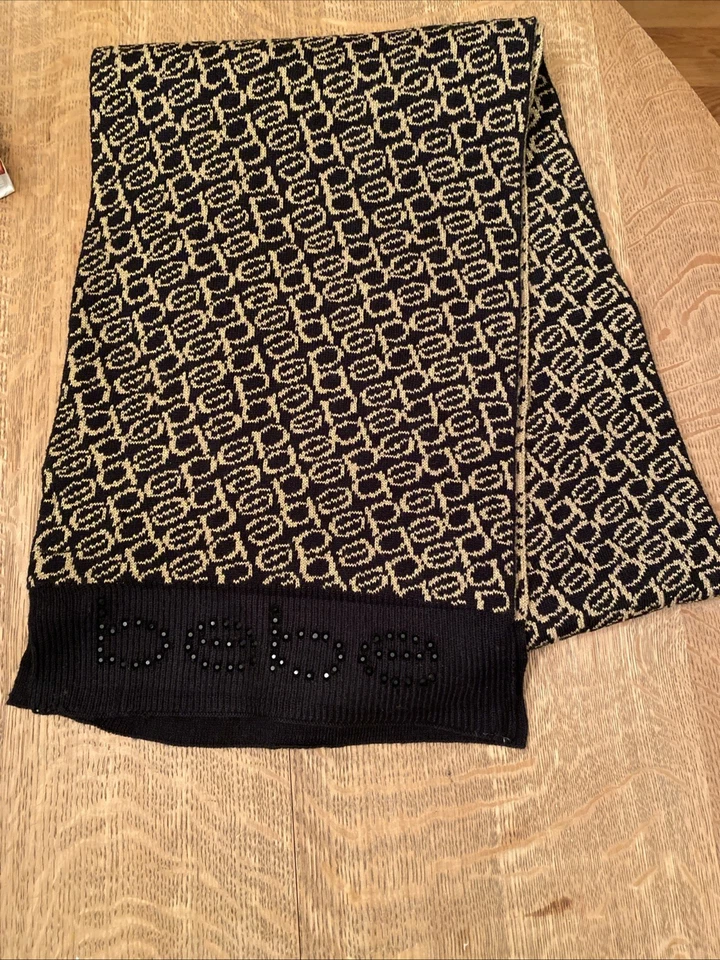 "Bufanda de diseñador Bebe con logotipo de estrás dorado y negro L64"" x W9""" Foto 1 de 4