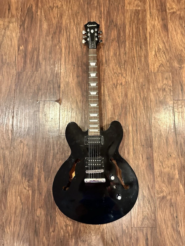 Guitarra Epiphone Dot Studio WB Cuerpo Hueco Negra Incluye Protector de Selección Sin Unir Foto 1 de 4