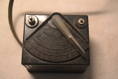 LIONEL Postwar Type 1015 Multivolt Transformer Controller 45 Watt. Vintage  - Image 1 of 3