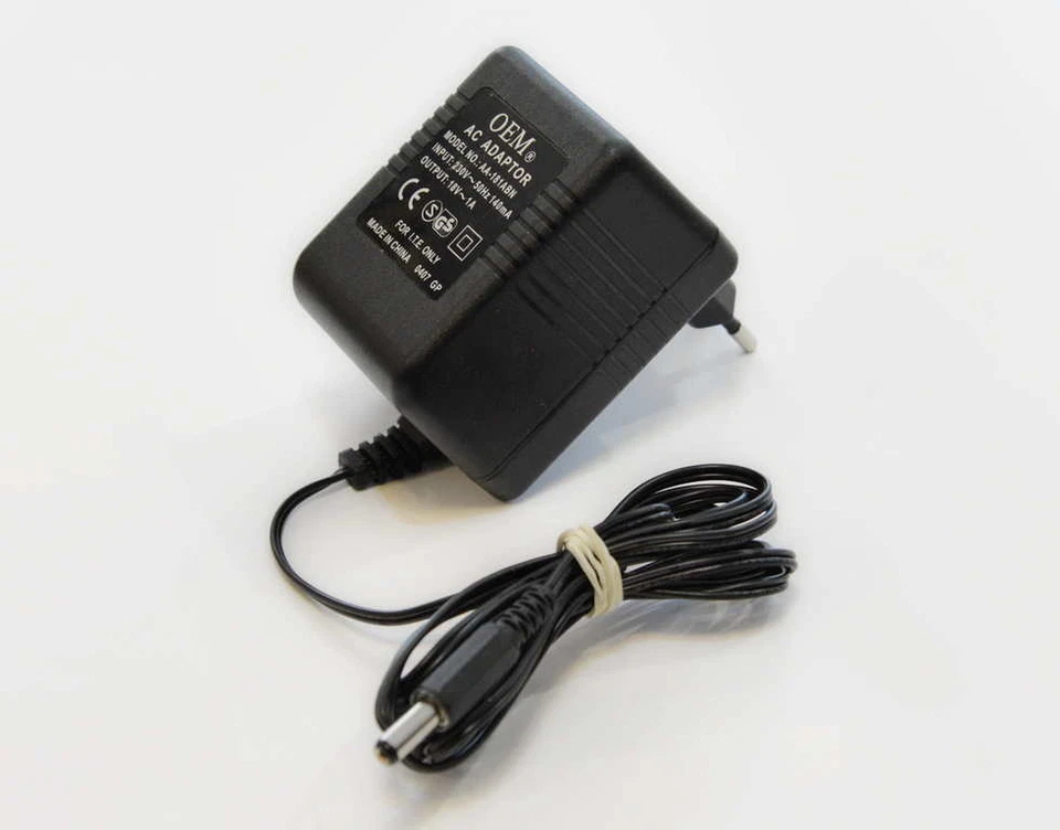 Netzteil Stecker Power Supply for Samson AC 1800: Samson's C-Que 8 headphone - Bild 1 von 1