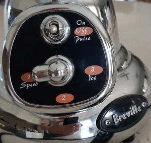 Vintage Breville Classic Blend Master CBL10 Heavy Duty Sup Blender 3 Speeds 240V