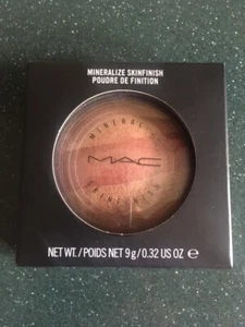 MAC Cosmetics Mineralize Skinfinish SMOOTH MERGE new in box 0.32 discontinued - Picture 1 of 3