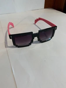 Pixel, 8 Bit, Sunglasses, Pink, Retro Arcade, Gamer Geek, New W. Tags, 80’s - Picture 1 of 5