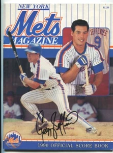 Gregg Jefferies Signed NY Mets Magazine 1990 Score Book Auto with B&E Hologram - Picture 1 of 1