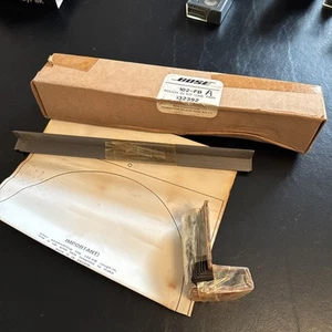 RARE - BOSE 102-FB Rough-In Kit (One Pair) 132392 (NEW IN BOX!) - Picture 1 of 2