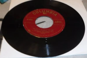 LIBERACE I'LL GET BY/ The Fingers of Suspicion 45rpm Record - Picture 1 of 2