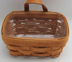 Cesta Longaberger 7" X 5,25" X 3,75" con asa colgante 1991 - Imagen 1 de 3