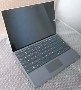Microsoft Surface Pro 3, X7-Z8760 1.60GHz 4GB RAM 128GB Win 10 Pro READ DESC - Picture 1 of 3