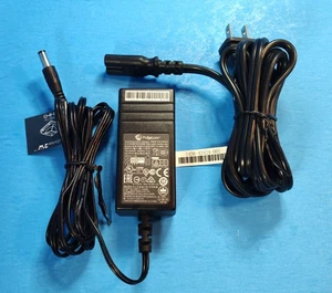 Original Polycom SoundStation 2W 12V DC 1A Netzteil AC Adapter mit US-Kabel - Bild 1 von 2