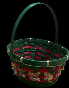 Christmas Basket Red And Green With Tinsel Woven Throughout 9” X 7.5” - Picture 1 of 16