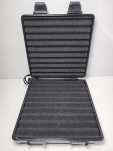 Humidor Supreme Hardshell Case Soft Foam Cigar Holder Preowned - Picture 1 of 6