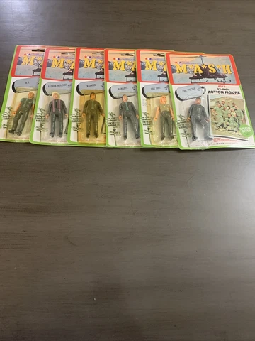 Lot of 6 M*A*S*H - MASH 4077 Figures on Original Cards - Excellent Condition Cover