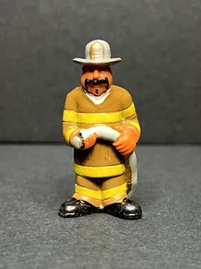Homies Series 8 Bombero Figure 1:32 Scale 1.75 Inch Figure Loose - Picture 1 of 2