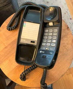 70s -80s AT&T TOUCH TONE TRIMLINE MODEL 210 PHONE BLACK - Picture 1 of 3