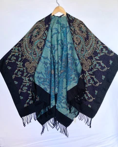 Soft Surroundings Poncho Womens OS Wrap Dark Floral Fringe Whimsigoth Goth Cape - Picture 1 of 16