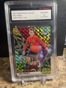 2021 Panini Mosaic Soccer Pau Torres Gold Prism #163 - Picture 1 of 2