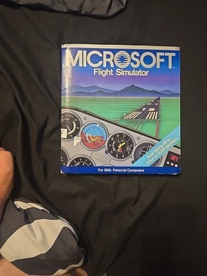 Microsoft Flight Simulator 1984 IBM PC PC/XT PC/AT Version Part #030099.212 - Image 1 of 3