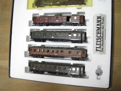 Fleischmann  1898K Schnellzug KPEV mit DSS mit der OVP funktionstüchtig - Bild 1 von 4