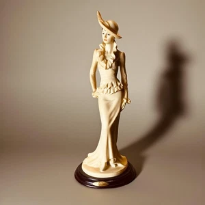 Vintage Juliana Collection Lady in 1920s 11" Preloved - Bild 1 von 8