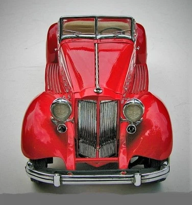 Classic Race Car Racing Racer Carousel Red 1 18Unique12Metal Diecast Model24 - Image 1 of 4