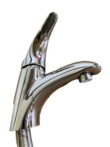 PIONEER SINGLE CONTROL HANDLE LAVATORY BATHROOM FAUCET CHROME NEW Free Shipping! - Picture 1 of 10