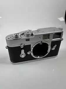 Leica M2 35mm rangefinder film camera body chrome self timer - Picture 1 of 7